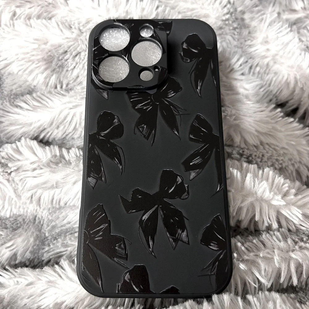 iPhone 16 Pro Bow Phone Case NEW